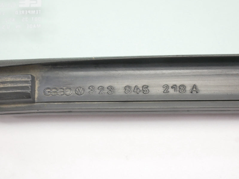 RH Rear Door Corner Window Exterior Glass & Seal 74-81 VW Dasher & Audi Fox