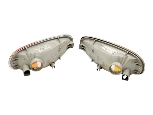 Front Turn Signal Bumper Light Lamps Set 98-03 VW Beetle - 1C0 953 041 / 042 E