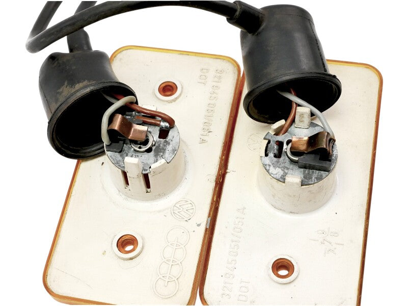 2x Fender Side Marker Light Lamp VW Rabbit MK1 Cabriolet Dasher 321 945 051 A