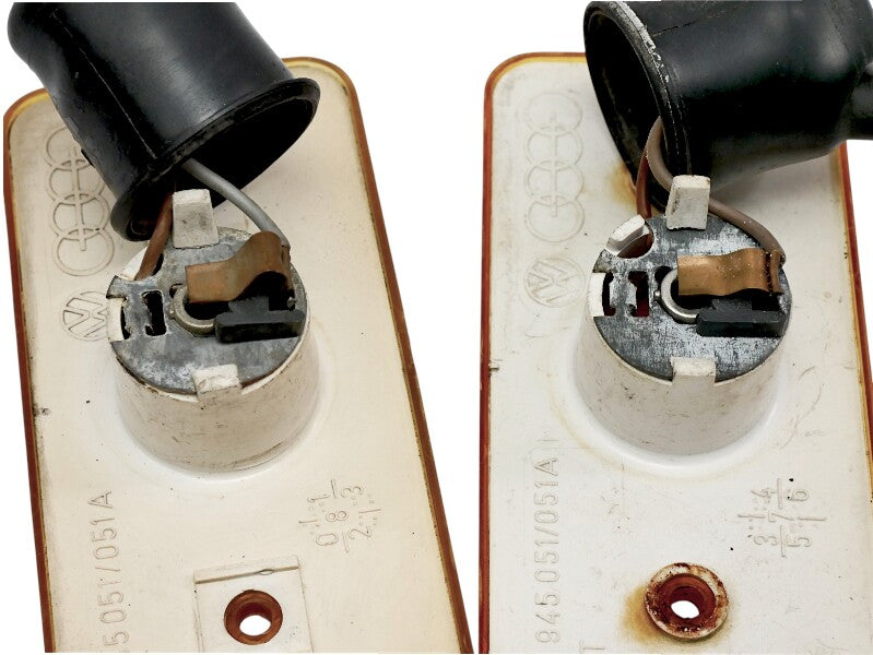 2x Fender Side Marker Light Lamp VW Rabbit MK1 Cabriolet Dasher . 321 945 051 A