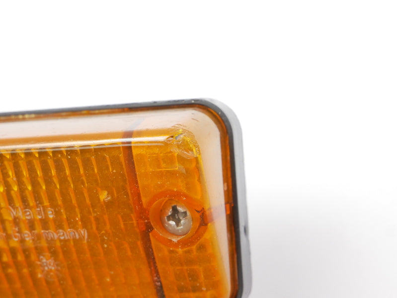 RH Bumper Turn Signal Light Lamp Audi 4000 80 B2 - Genuine OEM - 443 953 050 F