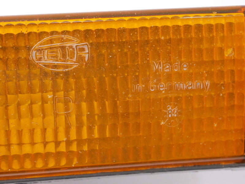 RH Bumper Turn Signal Light Lamp Audi 4000 80 B2 - Genuine OEM - 443 953 050 F