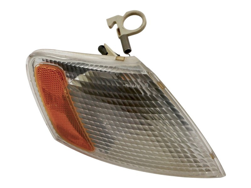 RH Turn Signal Corner Light Lamp Lens 98-01 VW Passat B5 - OEM - 3B0 953 050 D