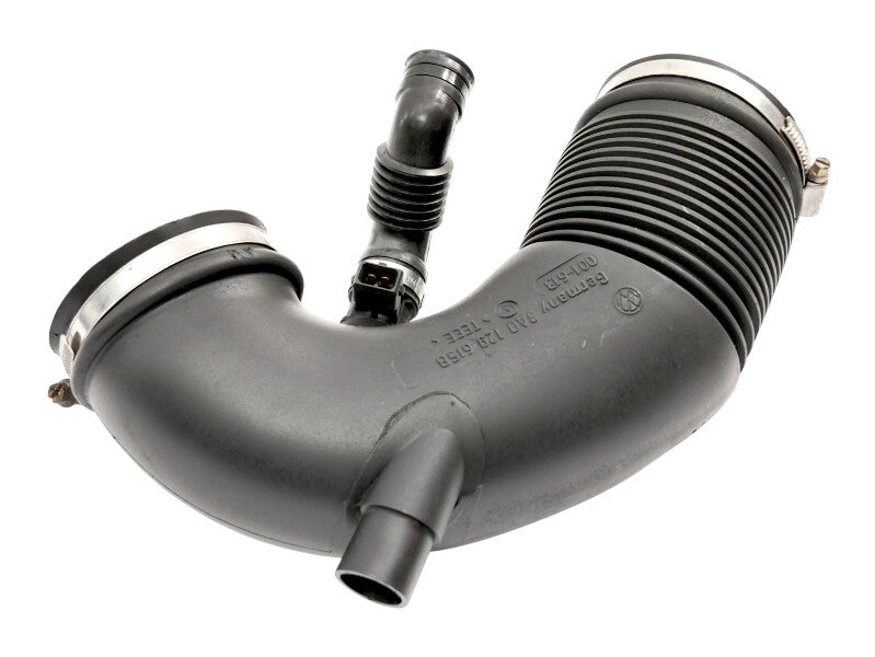 Air intake Boot Tube Hose Elbow 96-99 VW Jetta GTI VR6 Passat B4 - 3A0 129 615 B