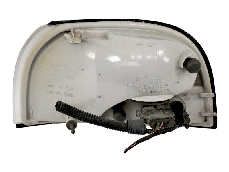 RH Front Corner Turn Signal Light Lamp 99-02 Mercury Villager - Genuine