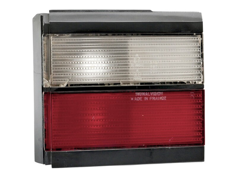 RH Inner Tail Light Lamp 90-94 VW Passat B3 Wagon ~ OEM ~ 333 945 108