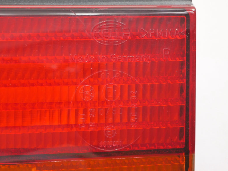 RH Taillight Inner Tail Light 95-97 VW Passat Sedan B4 ~ OEM ~ 3A5 945 108