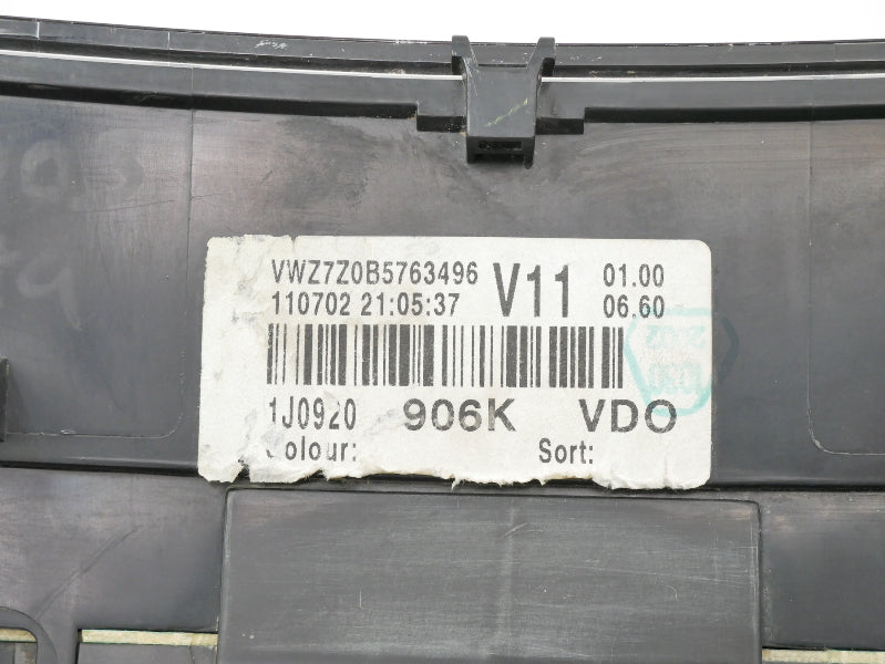 Gauge Cluster Speedometer Speedo 02-03 VW Jetta Golf MK4 2.0 1.8T 1J0 920 906 K