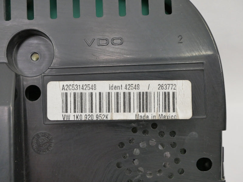 64k Gauge Cluster Speedometer Speedo 2006 06 VW Jetta Mk5 - OEM - 1K0 920 952 K
