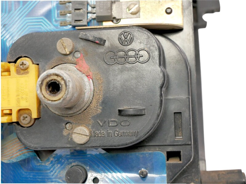 Gauge Cluster Speedo 85-89 VW Jetta GTI MK2 MFA 7k Tach 120mph . 176 919 035 C .