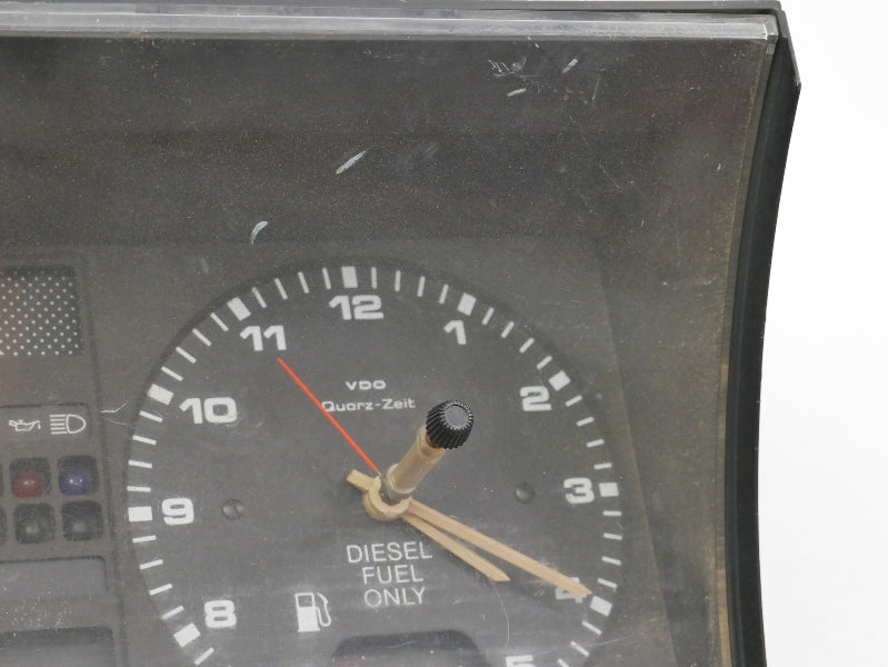 Gauge Cluster Speedometer 85-89 VW Jetta Golf MK2 Diesel CE1 - 176 919 035 D