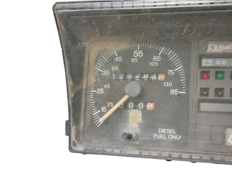 Gauge Instrument Cluster 81-84 VW Rabbit Diesel MK1 Speedometer - 175 919 035