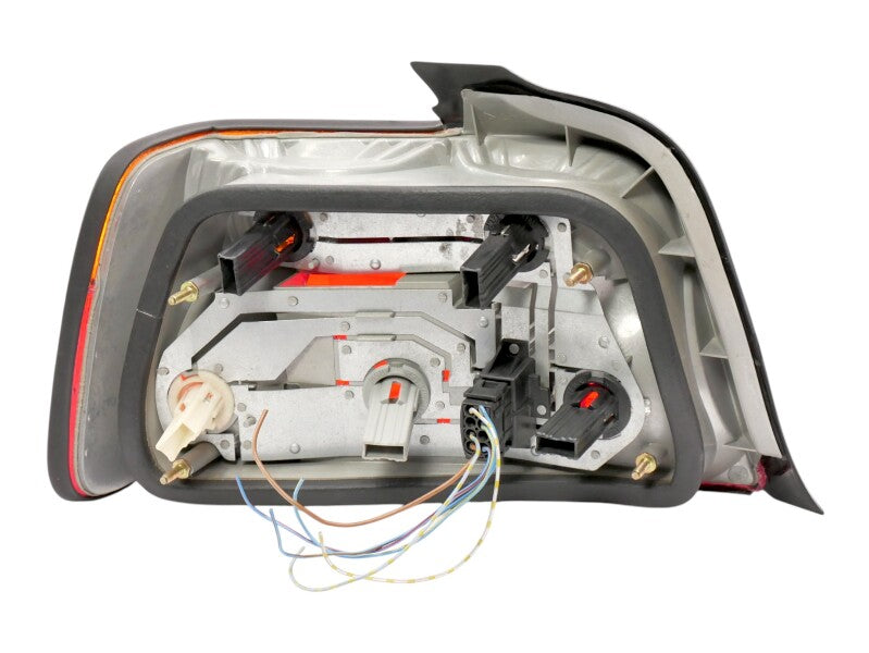 RH Taillight Tail Light Lamp 92-98 BMW 318 325 328 Sedan E36 - Genuine
